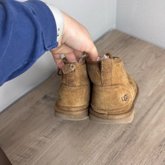 UGG Womens Neumel Boots 1094269 Chestnut Brown - Picture 8 of 13